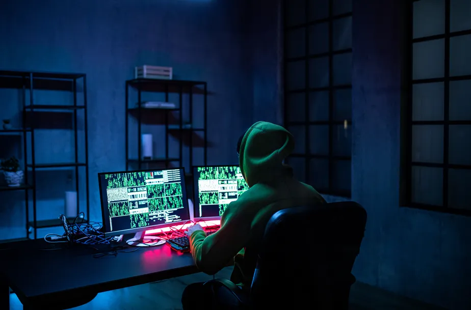 PCMG Identifica Adolescente que Extorquia Nudes de Crianças