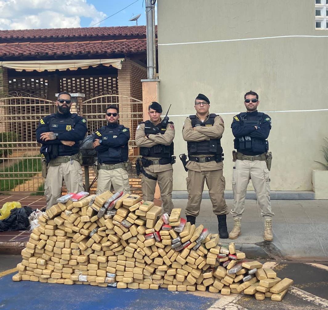 PMMG Detém Suspeito de Tráfico com Carga de Drogas